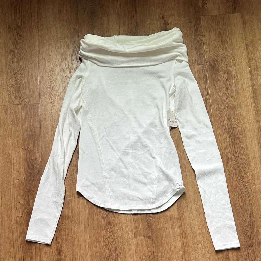 We The Free Cream Iris Off Theโ Shoulder Top Size Small